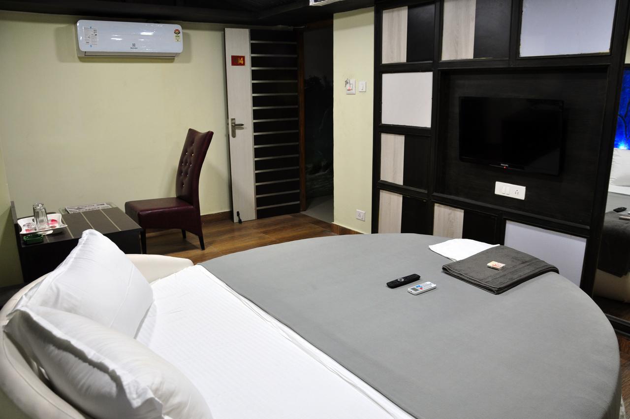 קראיקל Hotel Anandhiram Heritage מראה חיצוני תמונה
