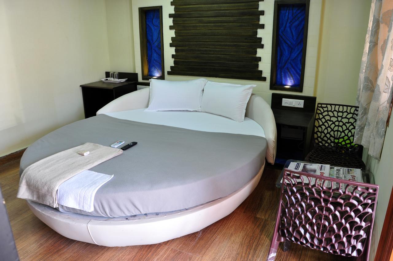 קראיקל Hotel Anandhiram Heritage מראה חיצוני תמונה