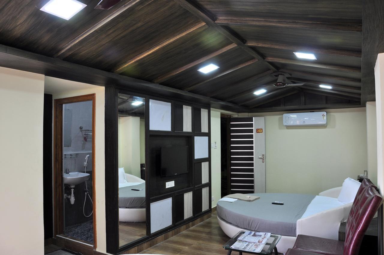 קראיקל Hotel Anandhiram Heritage מראה חיצוני תמונה