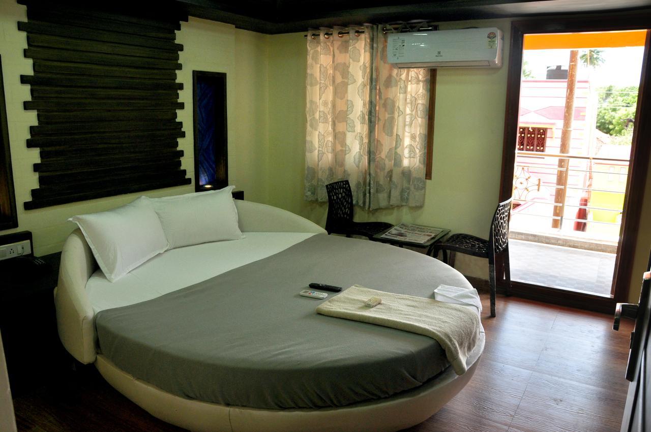 קראיקל Hotel Anandhiram Heritage מראה חיצוני תמונה