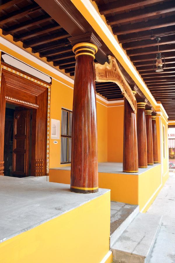 קראיקל Hotel Anandhiram Heritage מראה חיצוני תמונה