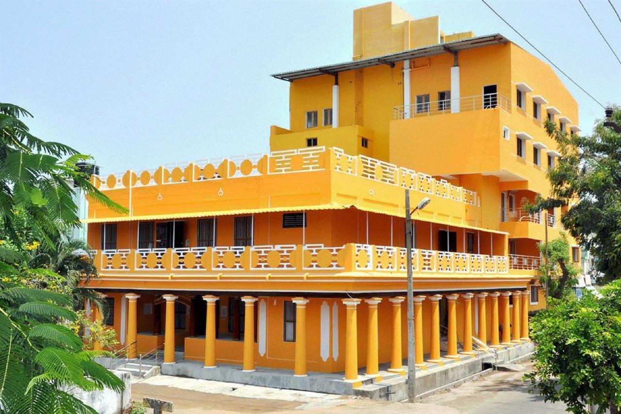 קראיקל Hotel Anandhiram Heritage מראה חיצוני תמונה