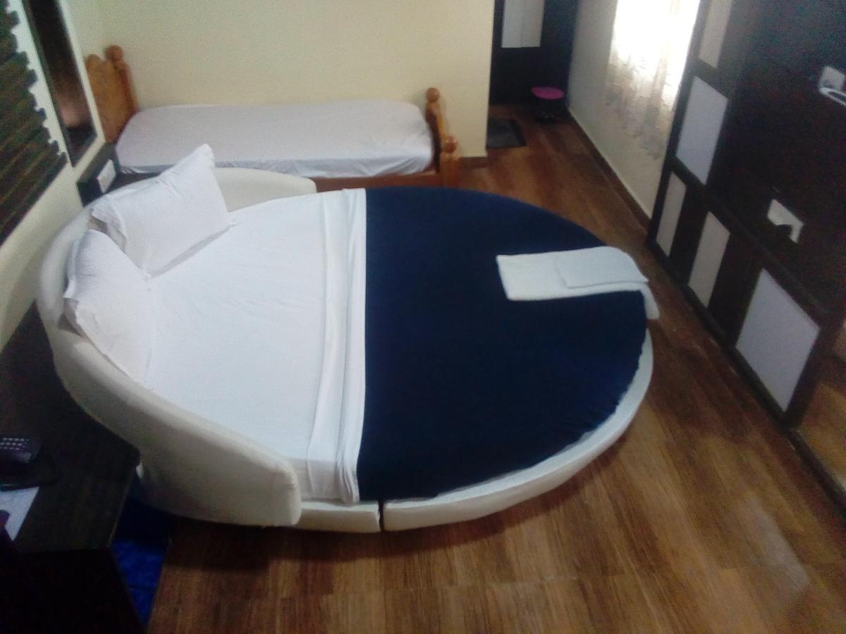 קראיקל Hotel Anandhiram Heritage מראה חיצוני תמונה